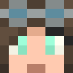 My Wingman - Savy - Female Minecraft Skins - image 3
