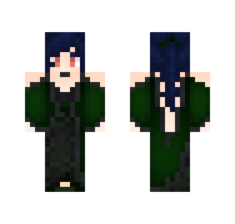 Lyhnn - Elegant dark mage woman