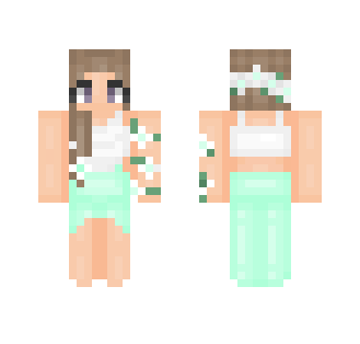 ¬Extraterrestrial¬ - Female Minecraft Skins - image 2